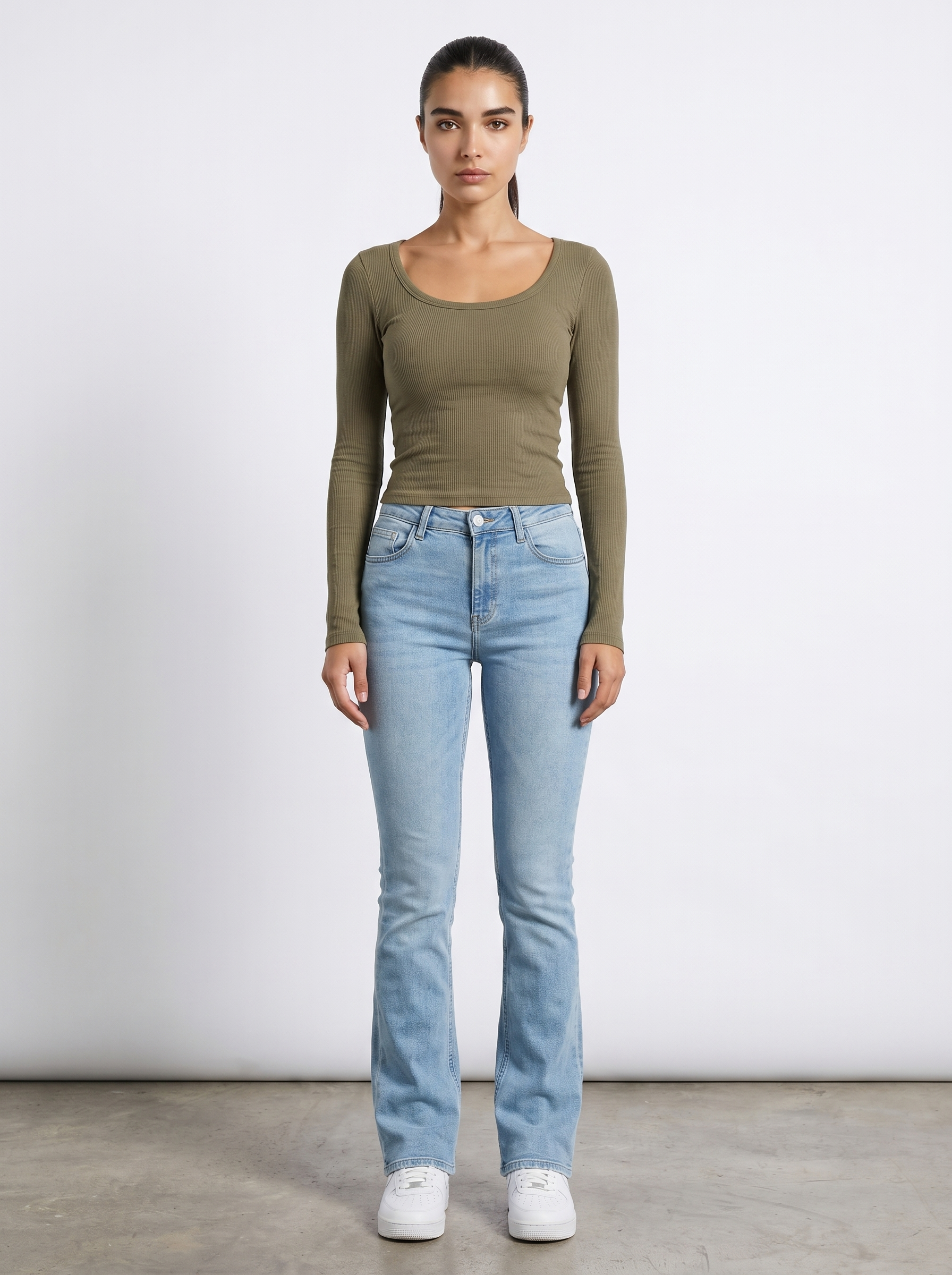 Women’s scoop neck long sleeve top in khaki/olive, close-fitting knit
